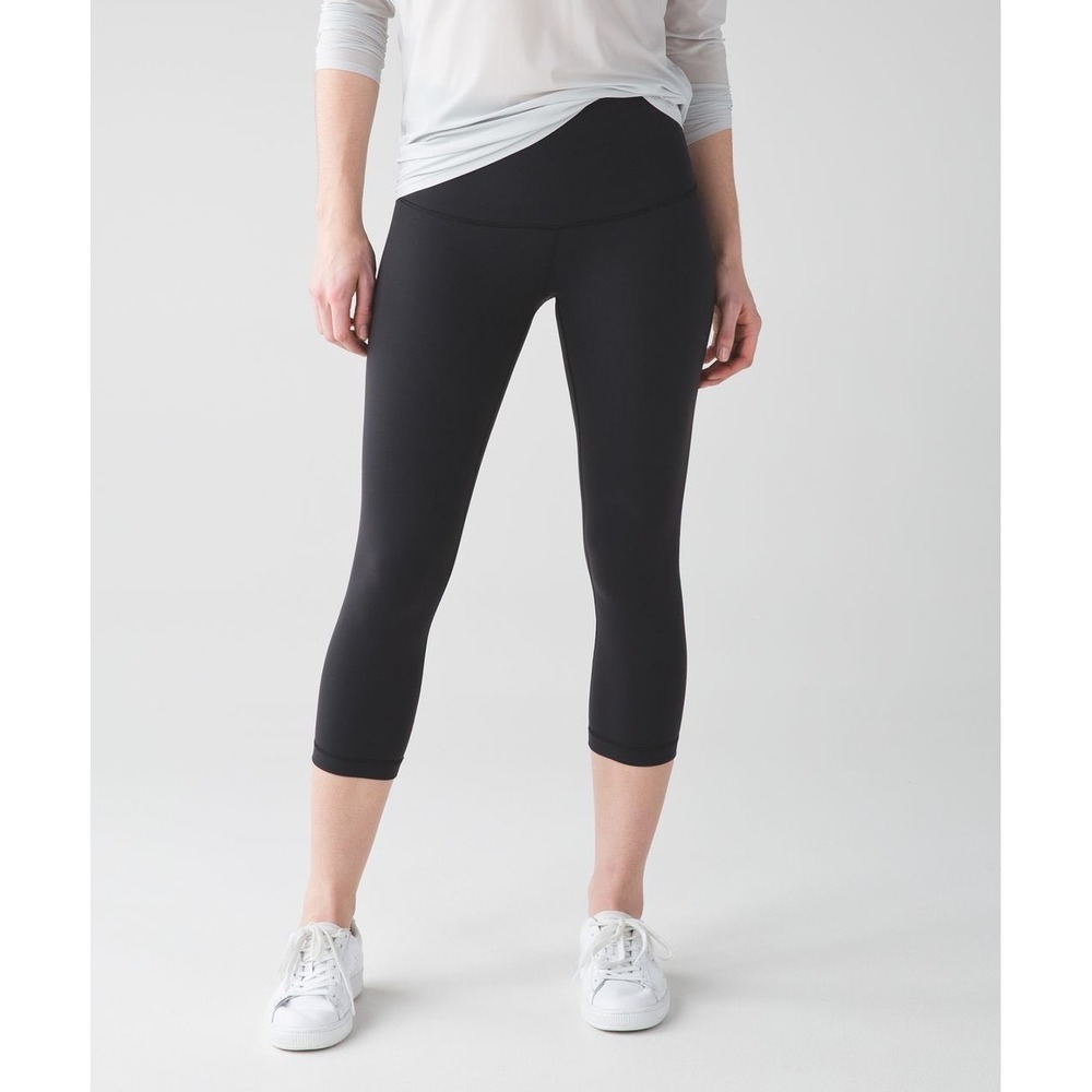 Lululemon Wunder Under High Rise Crop Black Luon Yoga Leggings Womens Size 8